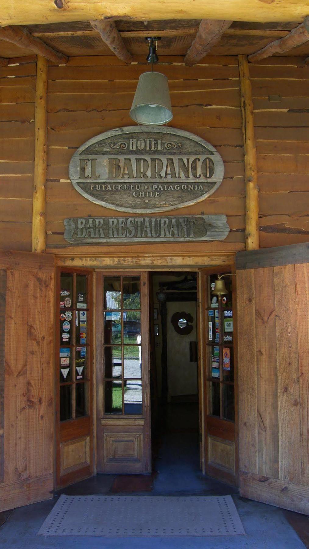 Hotel El Barranco Futaleufu Exterior photo